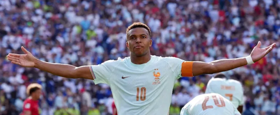 Mbappé in the History Books: Youngest to 20 Games, Fastest to 20 Goals